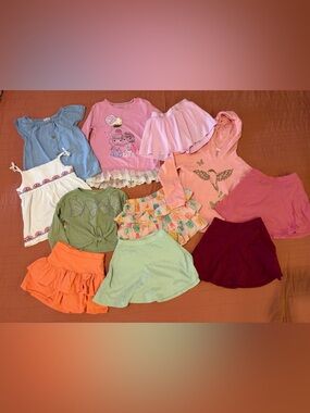 Lot of girls clothes size 6-7. Floral, cotton, lightweight, girly